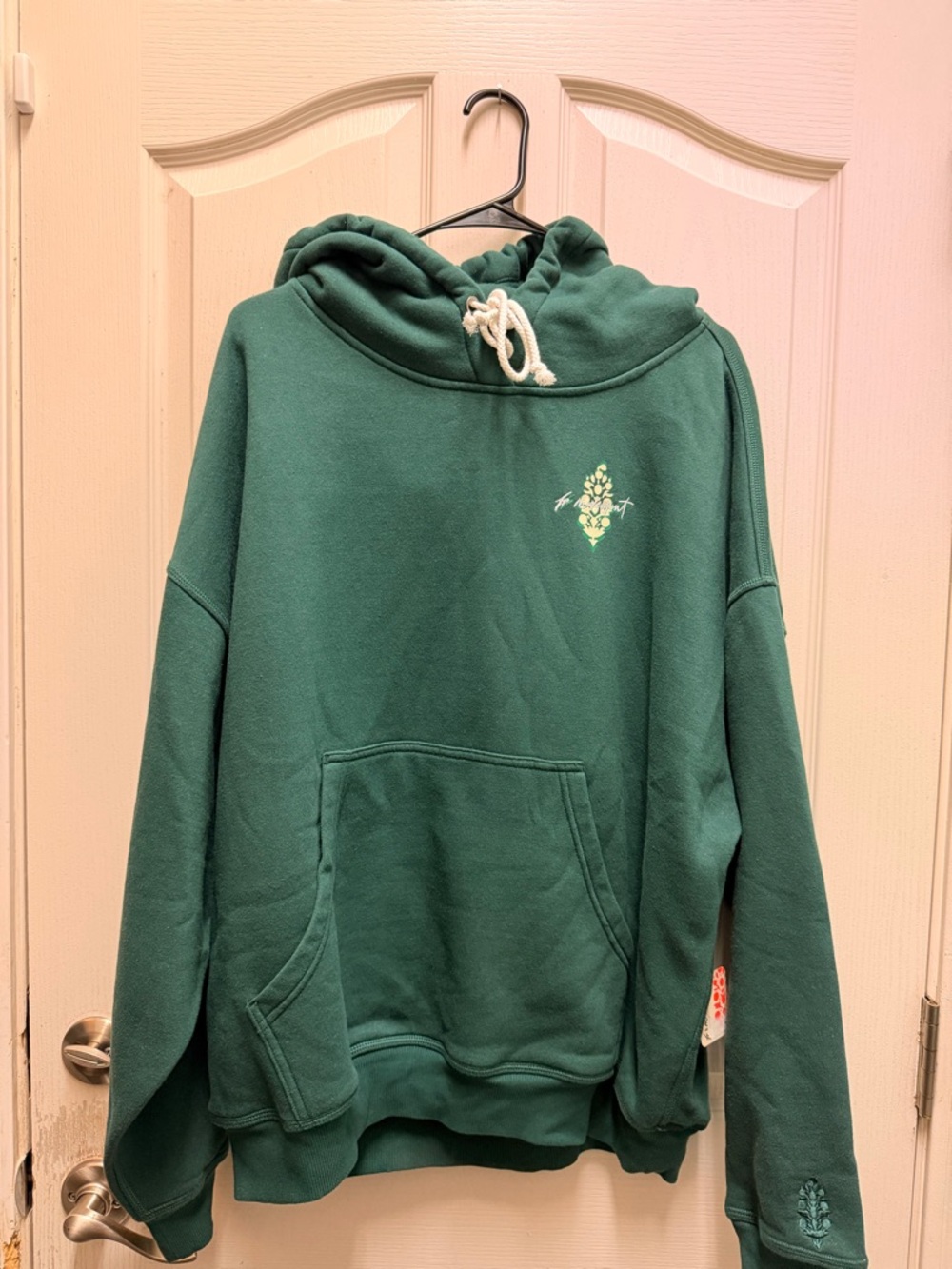 NWT Size M Oversized Fit FP Movement Women's Final Call Front Logo Hoodie